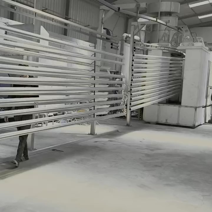 Línea De Pintura En Polvo Totalmente Automática Para Perfiles De Aluminio